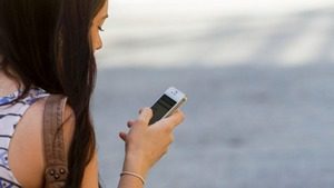 Учени: смартфоните убиват концентрацията Учени: смартфоните убиват концентрацията